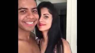 Punjabi girlfriend sucking dick